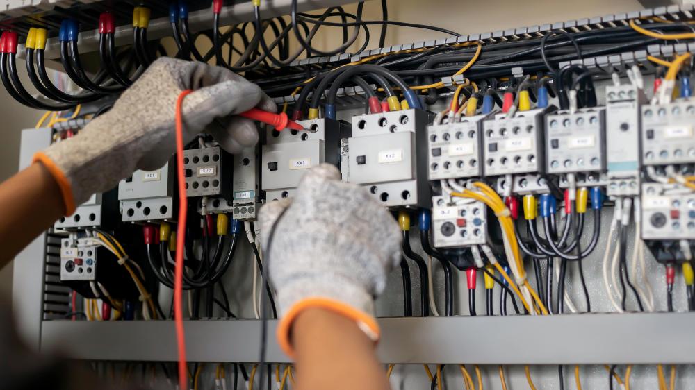 électricien à Camaret-Sur-Mer